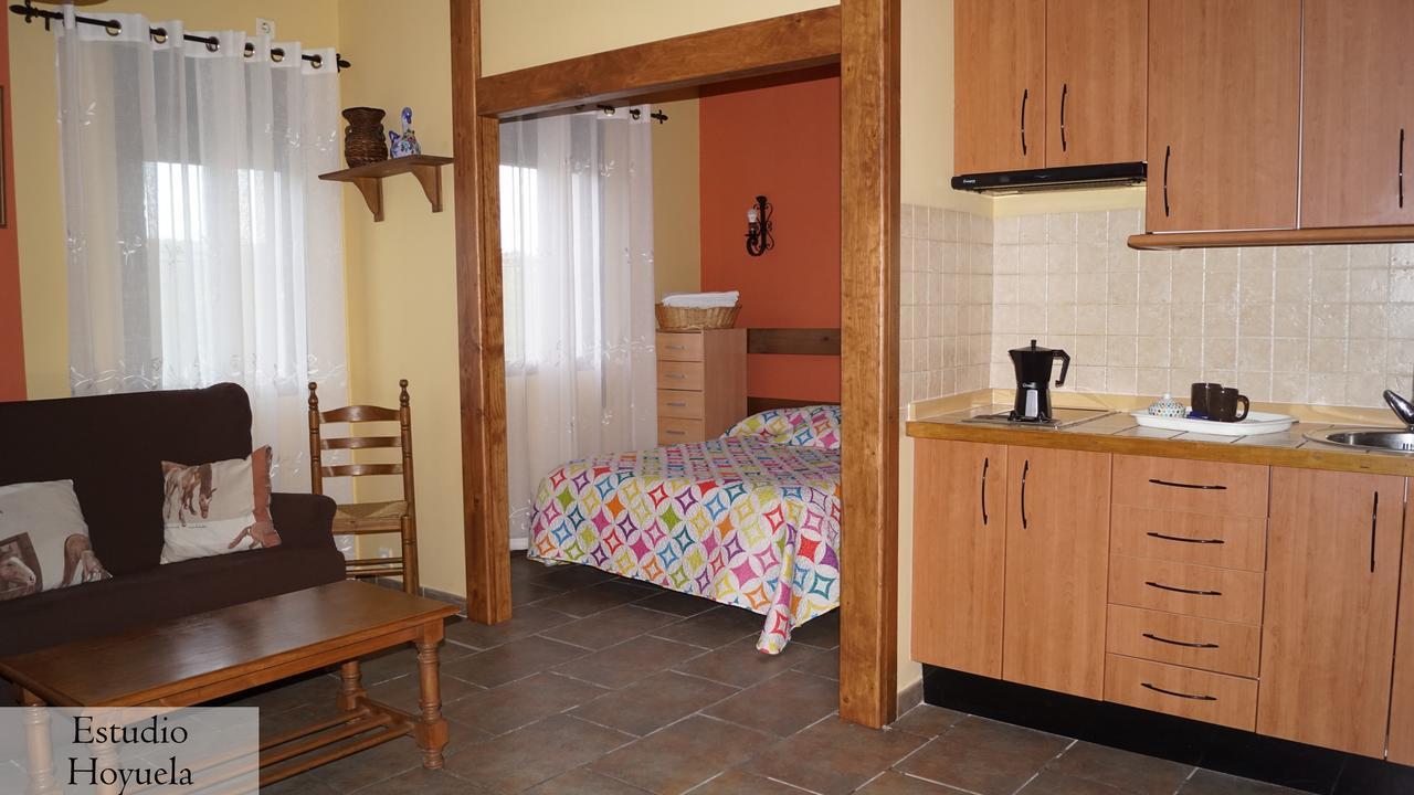 Apartamentos Estrellas De Monfraguee Torrejón el Rubio エクステリア 写真