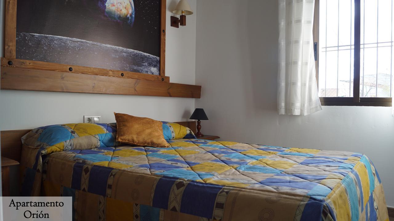 Apartamentos Estrellas De Monfraguee Torrejón el Rubio エクステリア 写真